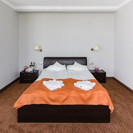 Hotel Opal Zalău المظهر الخارجي الصورة