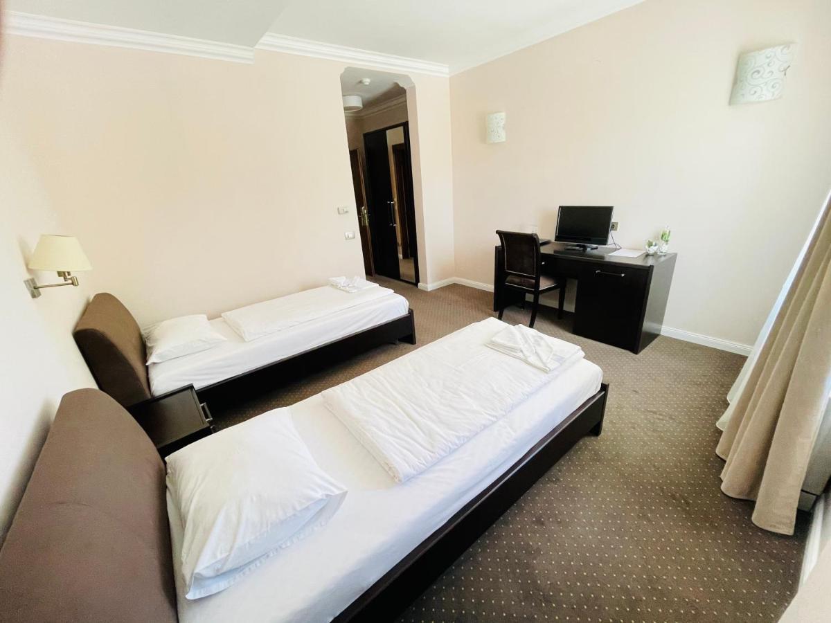 Hotel Opal Zalău المظهر الخارجي الصورة